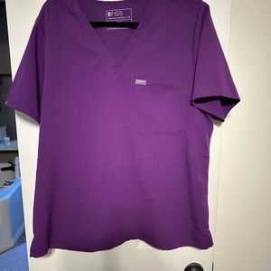 Women’s figs scrubs set